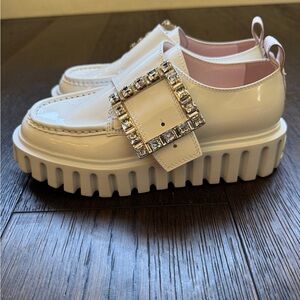 Roger Vivier Cream Loafers with Gold Buckle